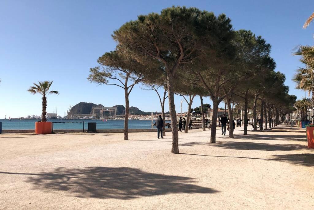 Blue Summer Vibes Mini For Two, Ac, Parking, At 50m, Access -2